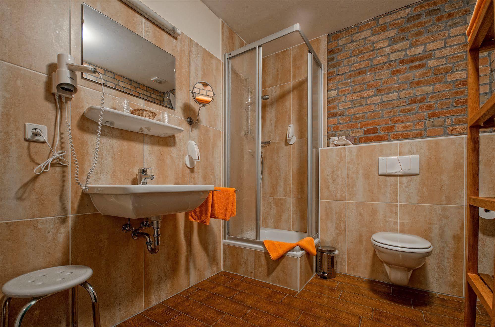 Hotel Zur Henne Naumburg  Zewnętrze zdjęcie