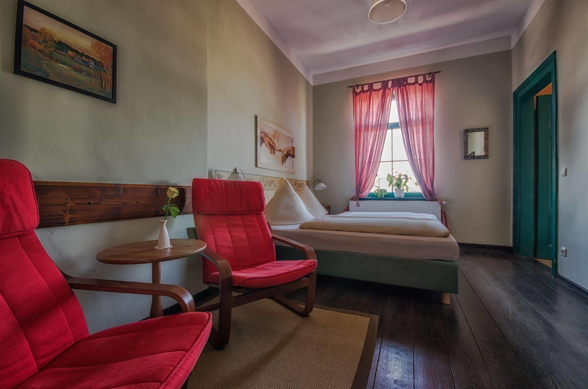 Hotel Zur Henne Naumburg  Zewnętrze zdjęcie