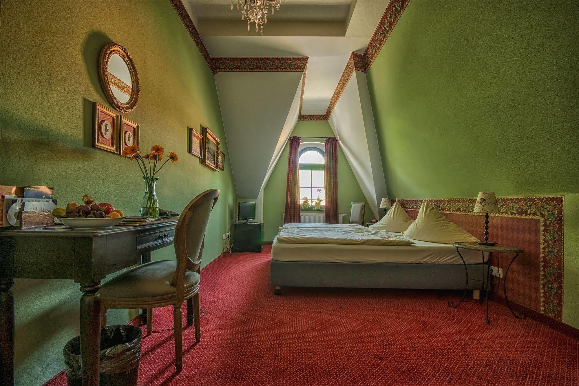 Hotel Zur Henne Naumburg  Zewnętrze zdjęcie