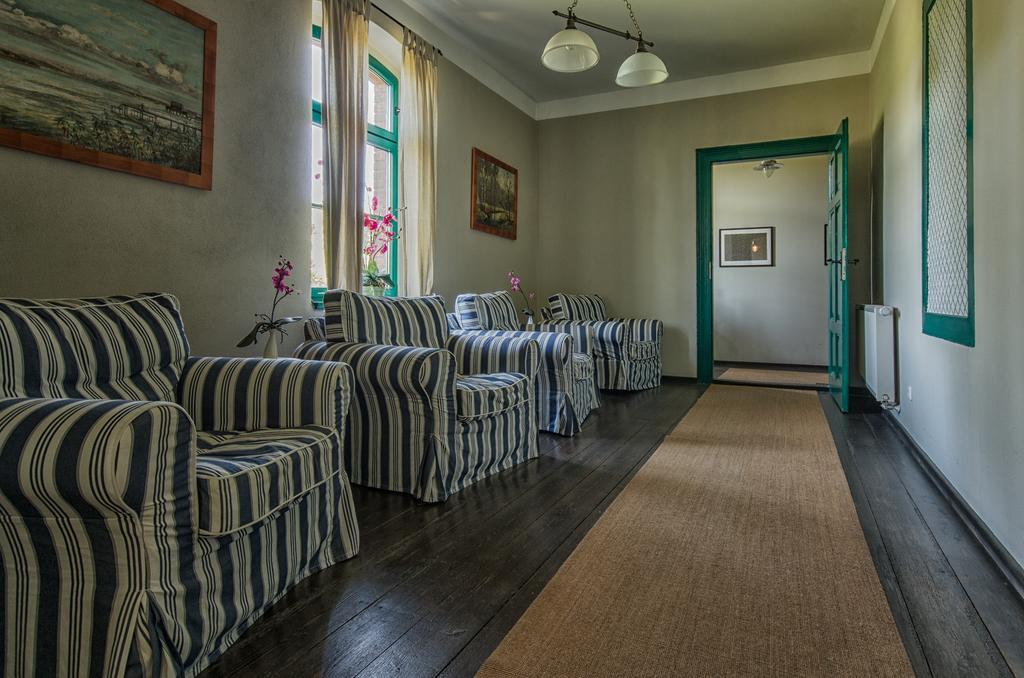 Hotel Zur Henne Naumburg  Zewnętrze zdjęcie